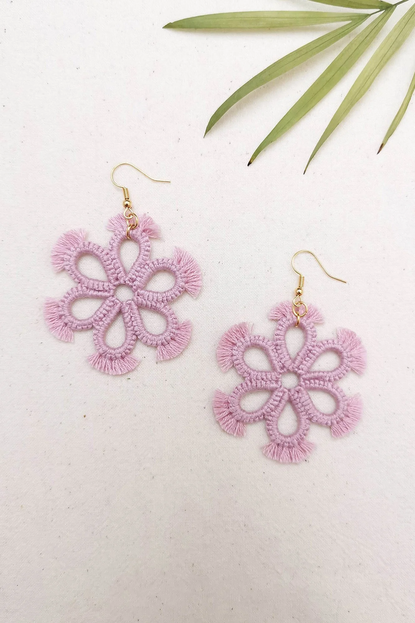 Retro online flower earrings